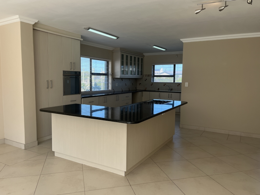To Let 3 Bedroom Property for Rent in Bettys Bay Western Cape